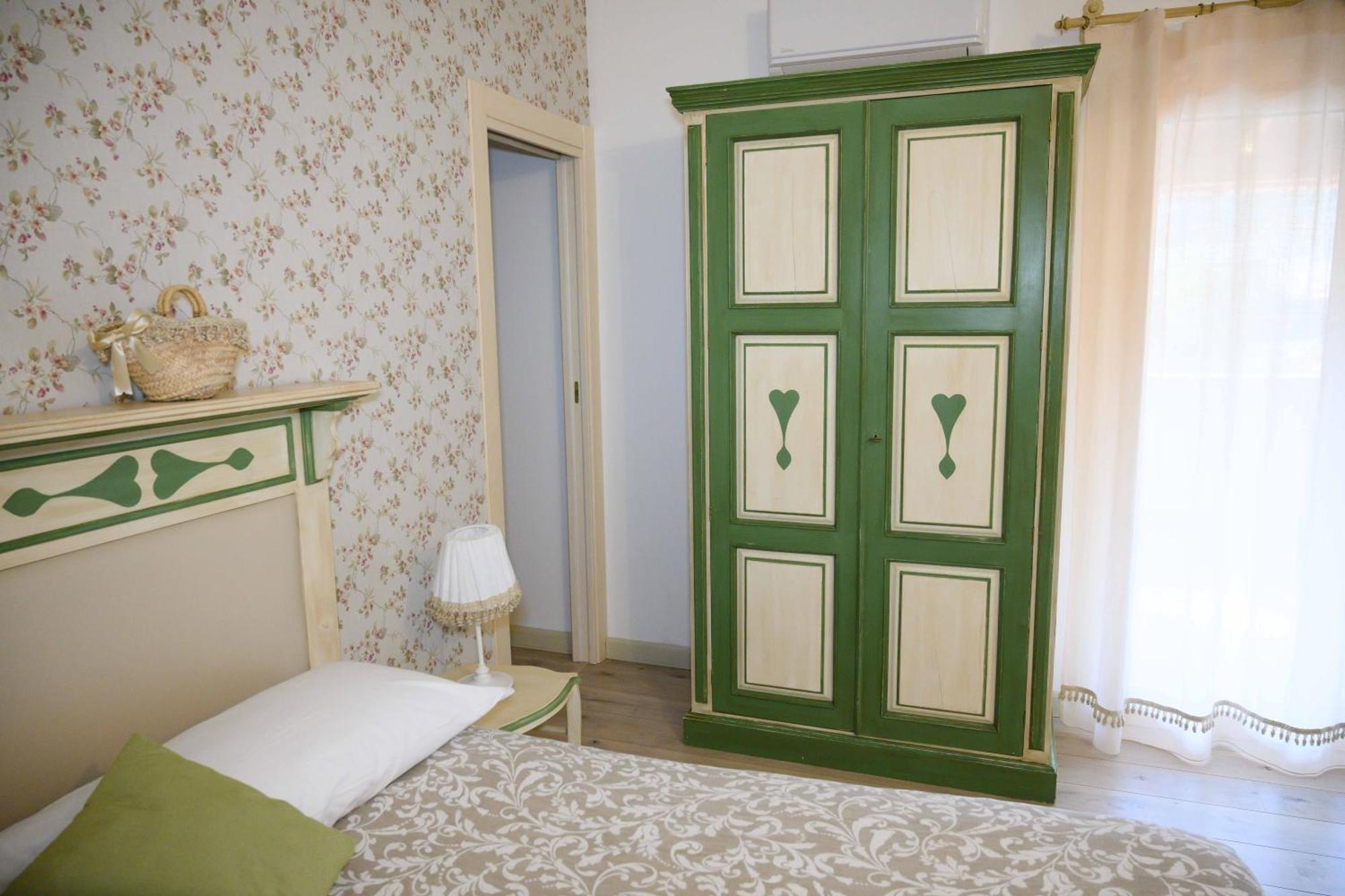 Etna Casa Del Sole Bed & Breakfast Николози Екстериор снимка